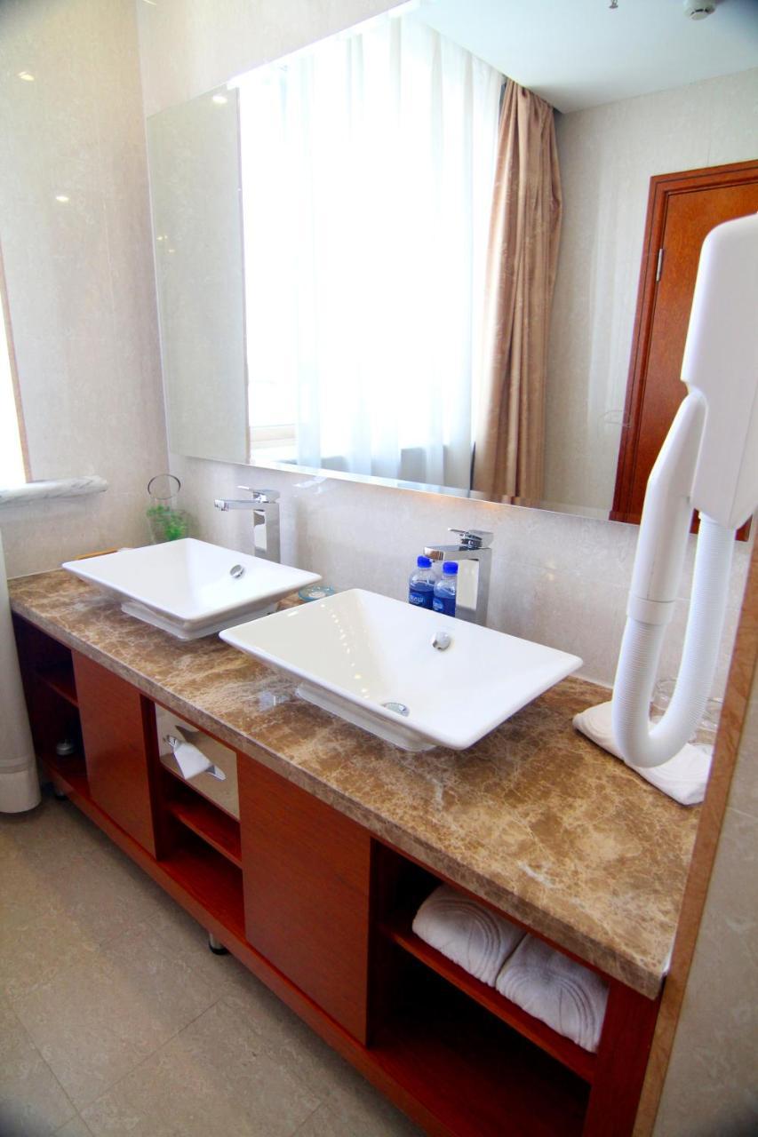 Harbin Victories Hotel Екстериор снимка